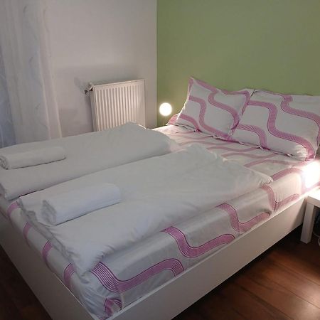 Apart-Chic-Les-Ulis With Balcon, Terrasse And Parking เลซูว์ลิส ภายนอก รูปภาพ