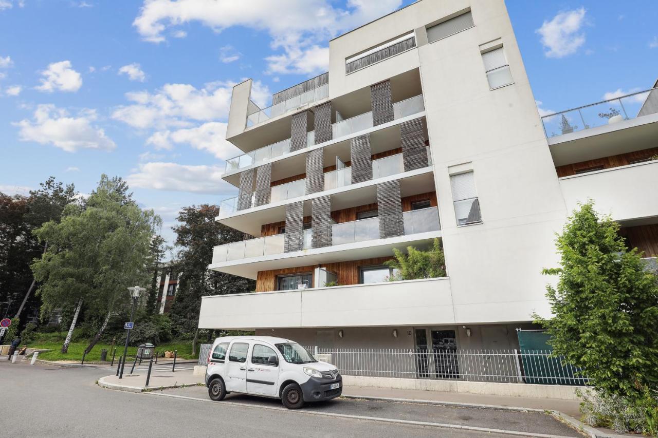 Apart-Chic-Les-Ulis With Balcon, Terrasse And Parking เลซูว์ลิส ภายนอก รูปภาพ